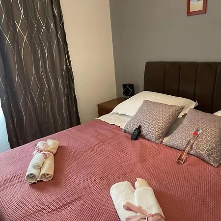 Apartman Elin *